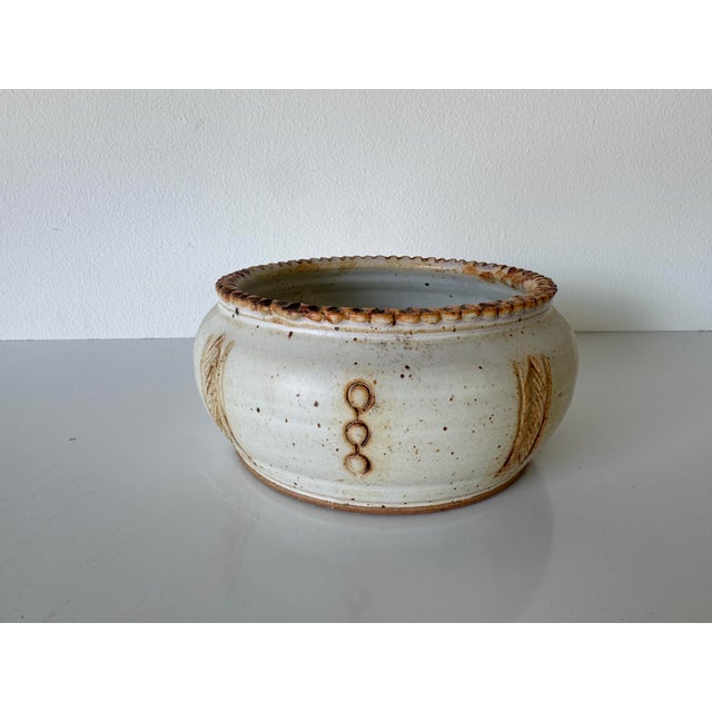 Ceramic 1980s Vintage Handcrafted Organic Modern Studio Pottery Bowl, Unsigned For Sale - Image 7 of 10