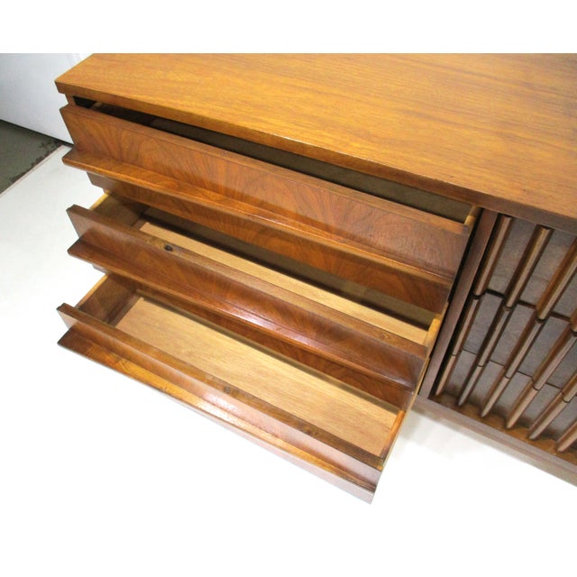 Mid Century Walnut 9 Drawer Low Boy Dresser in the Style of Altavista Lane For Sale - Image 9 of 13