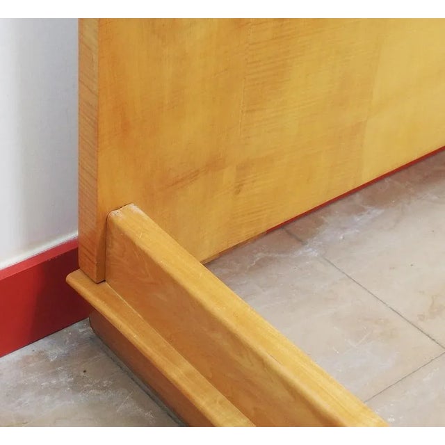 1930s Art Deco Bed in Sycomore, 1930s For Sale - Image 5 of 10