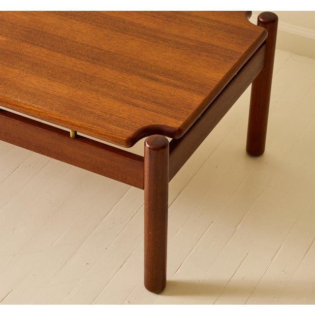 Wood Ilmari Tapiovaara Coffee Table by La Permanente Di Cantù, 1960s For Sale - Image 7 of 7