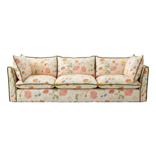 Sophie Conran Coco 4 Seater Sofa - Andrew Martin Wildwood Ivory with Contrast Welt Knife Edge Cushion For Sale