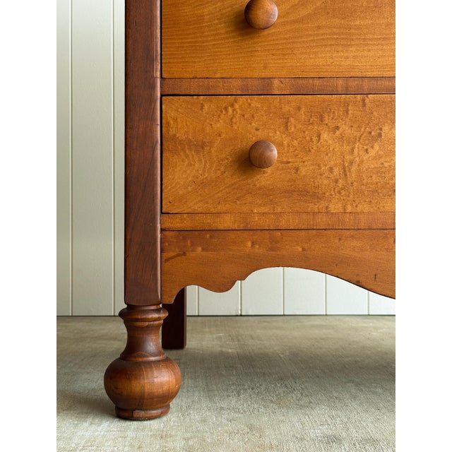 Wood Early 20th Century Birdseye Maple Chest of Drawers For Sale - Image 7 of 17