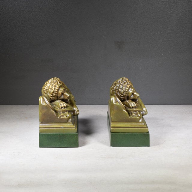 Traditional Antique Swiss Guard Bronze Lion Bookends Bookends c.1920 For Sale - Image 3 of 8