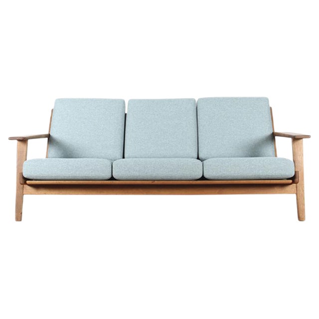 GE 290 3-Seater by Hans J. Wegner for Getama, 1960s For Sale