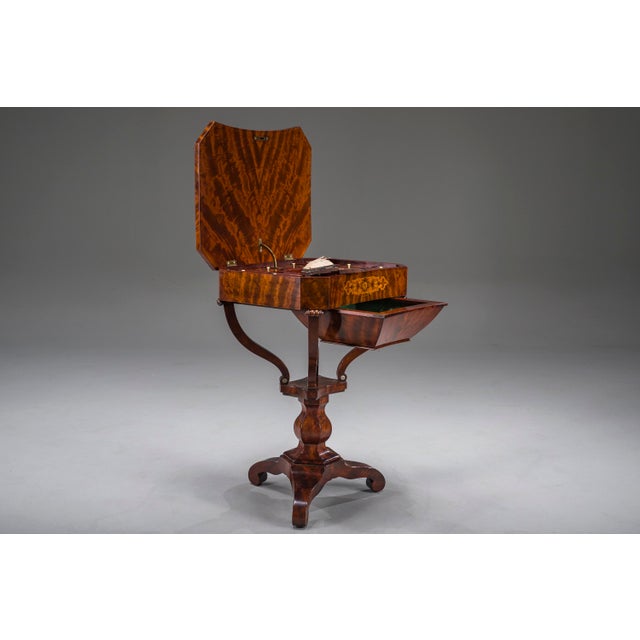 Brown Biedermeier Sewing Worktable in Mahogany, 1850 For Sale - Image 8 of 17