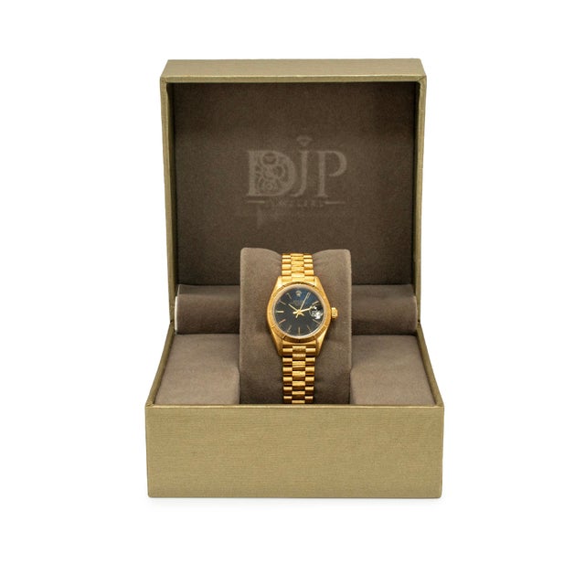 Ladies Vintage Rolex Datejust 26mm 69278 18k Gold Bark Black President Watch For Sale - Image 11 of 11