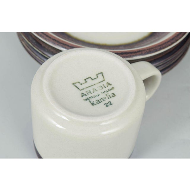 Tea Cups with Saucers in Stoneware by Arabia Karelia, 1970s, Set of 8 For Sale - Image 4 of 5