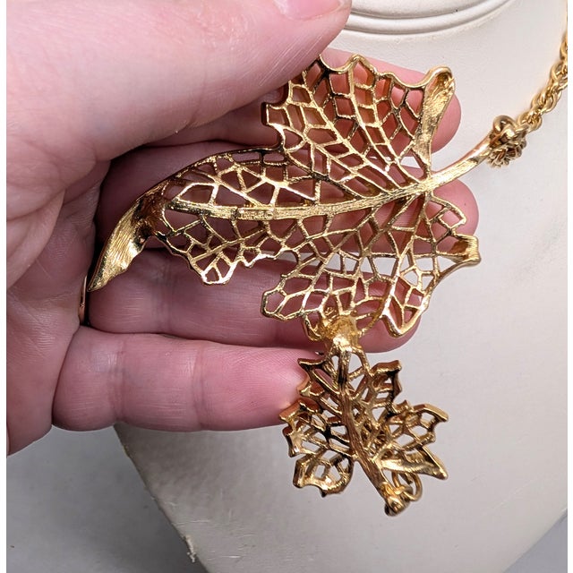 Gold Vintage Signed Crown Trifari Goldtone Openwork Leaves Pendant Necklace For Sale - Image 8 of 8