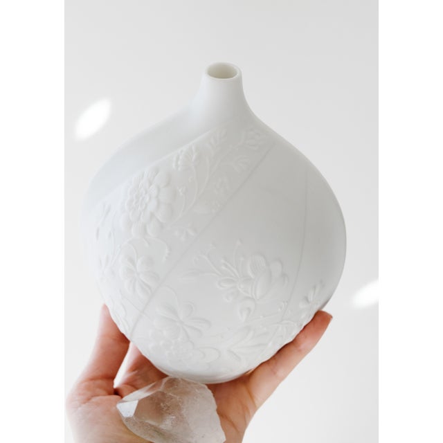 Beautiful Op art vase expertly created by fine West German porcelain maker AK Kaiser. Gorgeous raised relief. Incredible...