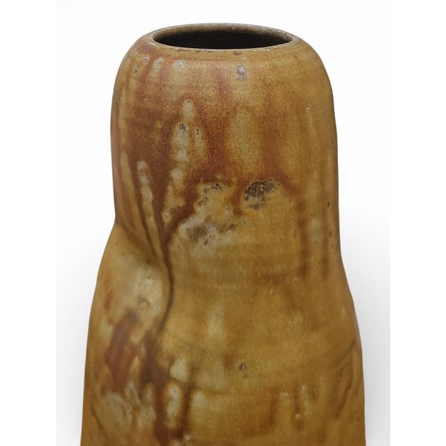 Tan Stoneware Vase by Antoine De Vinck, Puisaye, France, 1970s For Sale - Image 8 of 10