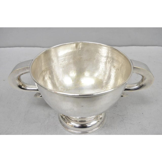 Antique Regency Silver Plated Thick Twin Handle Hand Hammered Trophy Cup Bowl For Sale In Philadelphia - Image 6 of 16