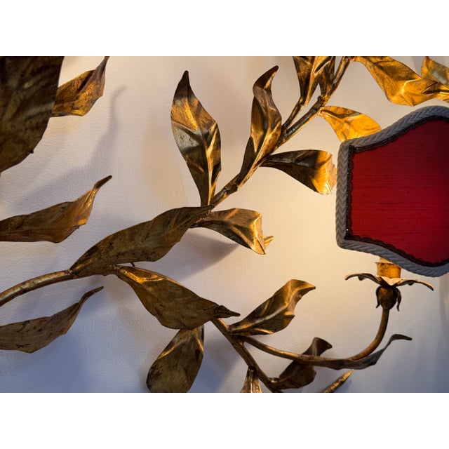 Decorative Wall Light in Gilded Bronze, 1940s For Sale - Image 4 of 5