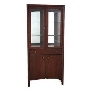 Stickley Cherry Highlands Display China Cabinet For Sale