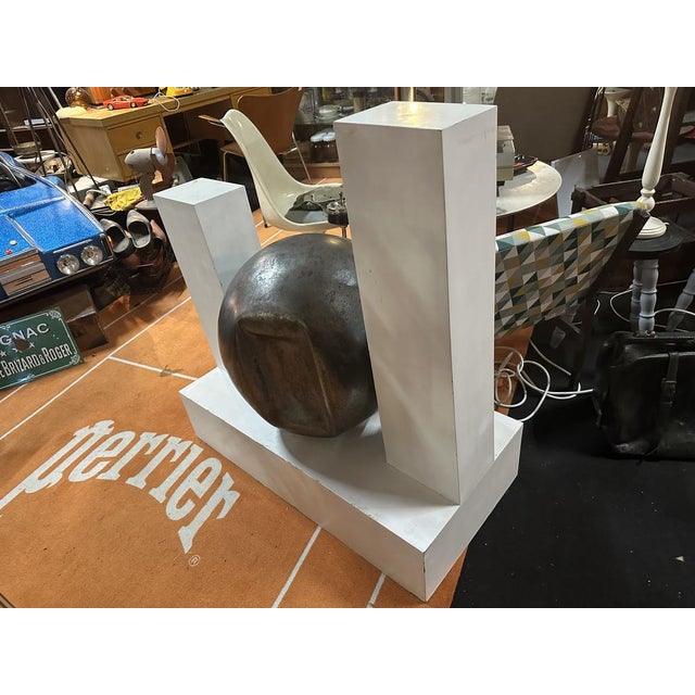 Vintage Sculpture in Metal, 1980s, in Very Good conditions. Designed 1980 to 1989