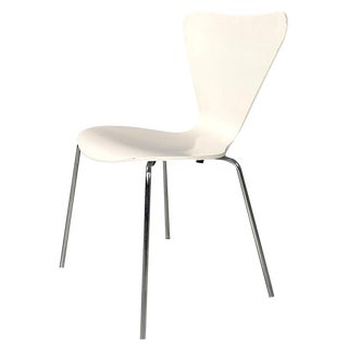 Italian Modern White Lacquered Curved Chairs, 1970s, Set of 6 For Sale