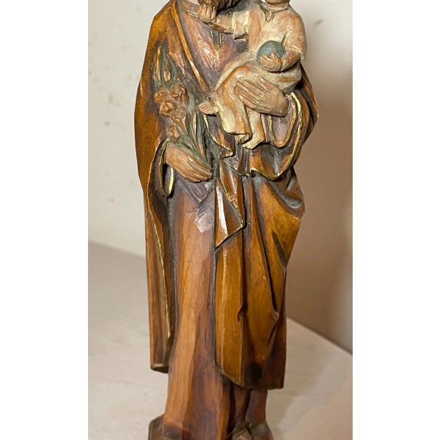 Vintage Hand Carved Painted Italian Wood Joseph Baby Jesus Sculpture Statue For Sale - Image 9 of 12