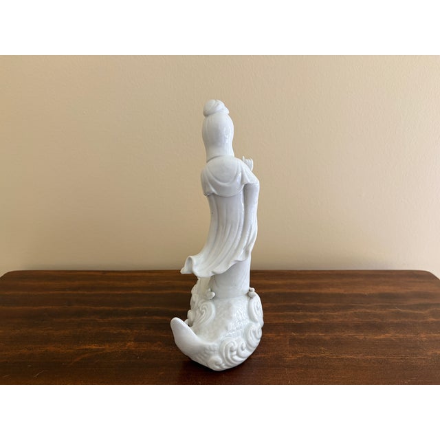 Mid-Century Chinese Blanc De Chine Porcelain Figure of Quan Yin on a Stylized Fish For Sale - Image 9 of 11