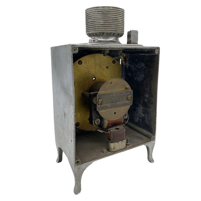 1920s Chrome General Electric Monitor Top Refrigerator Electric Clock 1928 For Sale - Image 5 of 8