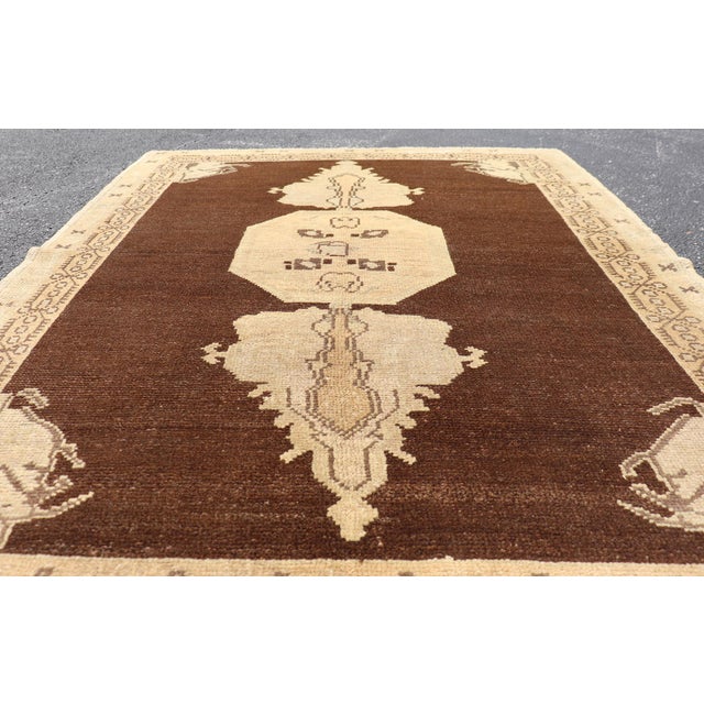 Tribal Vintage Turkish Oushak Rug, Brown Medallion With Taupe For Sale - Image 3 of 13