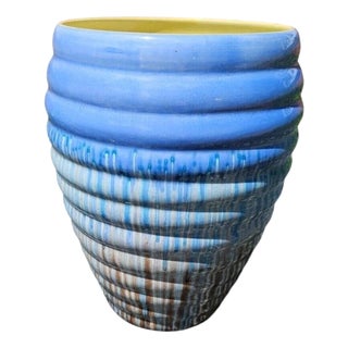 Art Deco Harmony Drip Ware Ribbed Vase from Shelley, 1930 For Sale