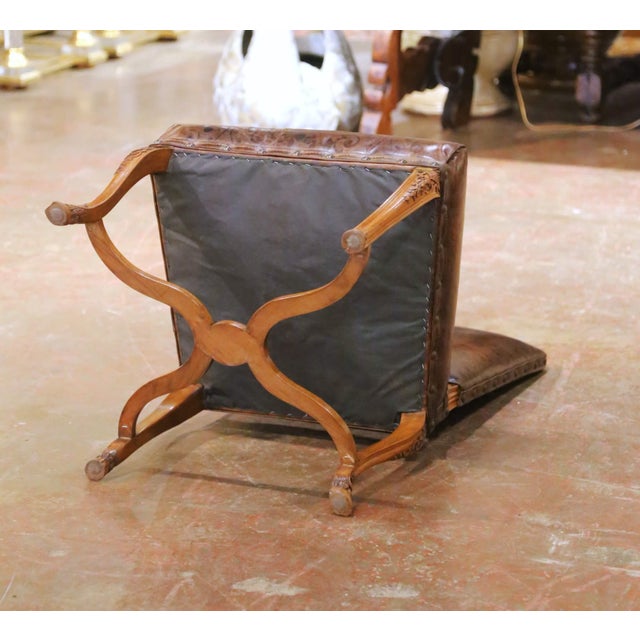 19th Century French Louis XV Walnut Desk Chair With Embossed Leather For Sale - Image 9 of 9