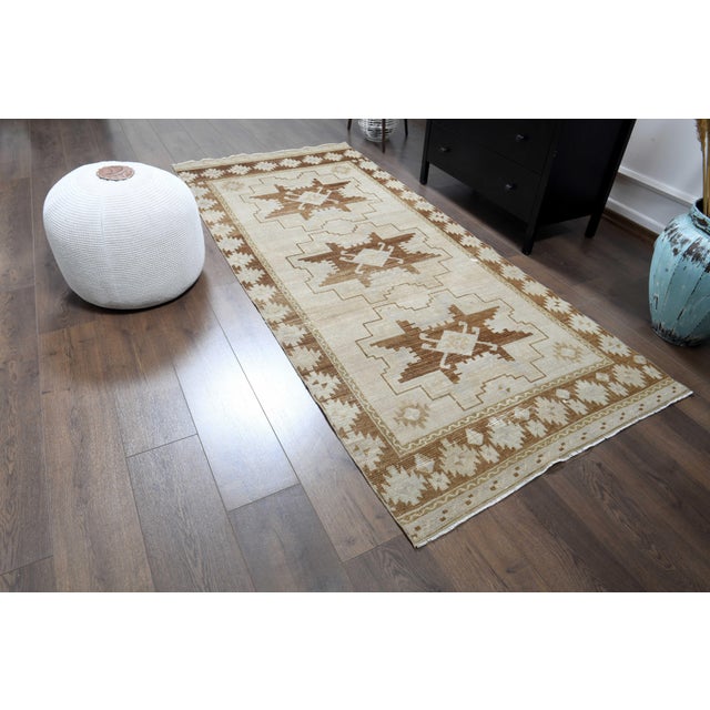 1970s Vintage Handmade Wool Cotton Beige Runner Rug For Sale - Image 9 of 11