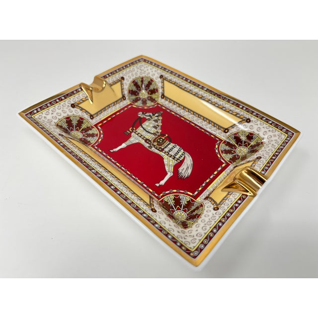 Contemporary Hermès Paris Equestrian Porcelain Ashtray or Vide-Poche Change Tray For Sale - Image 3 of 9