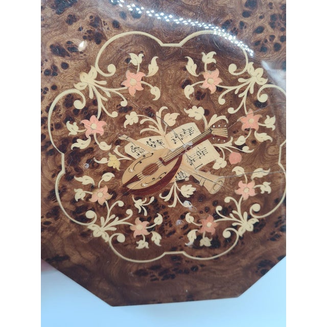 Large Music Box in Marquetry and Burl Veneer, Italy, 1960s-1970s For Sale - Image 6 of 11