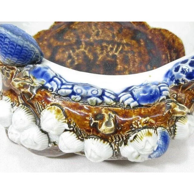 Antique 19th Century Japanese Porcelain Hirado Bowl With Crustaceans For Sale In Chicago - Image 6 of 9