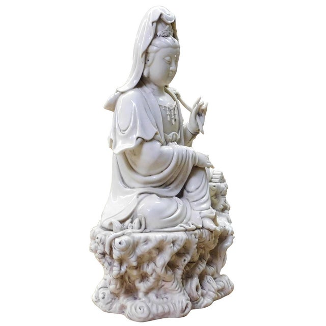 Vintage Chinese Off White Porcelain Kwan Yin Statue Chairish