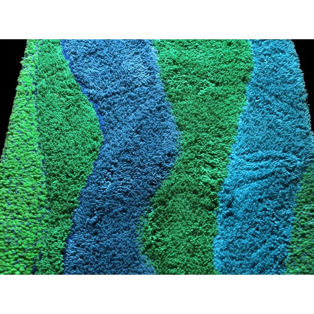 1970s Vintage Handmade Pop Art Wall Hanging in Blue & Green Wool, 1970s For Sale - Image 5 of 7