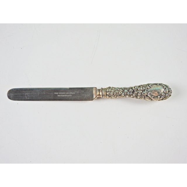 English Early 20th Century Steiff Sterling Silver Rose Pattern Knife For Sale - Image 3 of 3