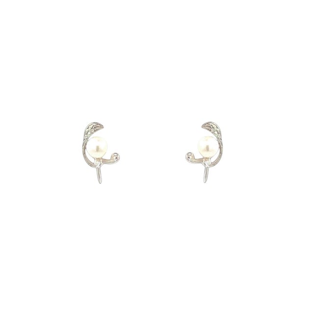 Late 20th Century Late 20th Century Mikimoto Estate Akoya Pearl Clip-On Earrings Sterling Silver 6.19 MM, A Pair For Sale - Image 5 of 8