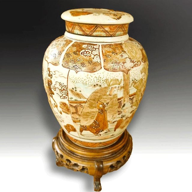 Antique 19th Century Meiji Japanese Satsuma Lidded Vase with Matching Stand For Sale - Image 3 of 8