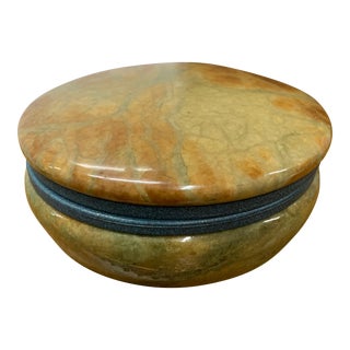 Vintage Italian Hand Carved Amber, Gold and Olive Green Round Alabaster Marble Trinket Box For Sale