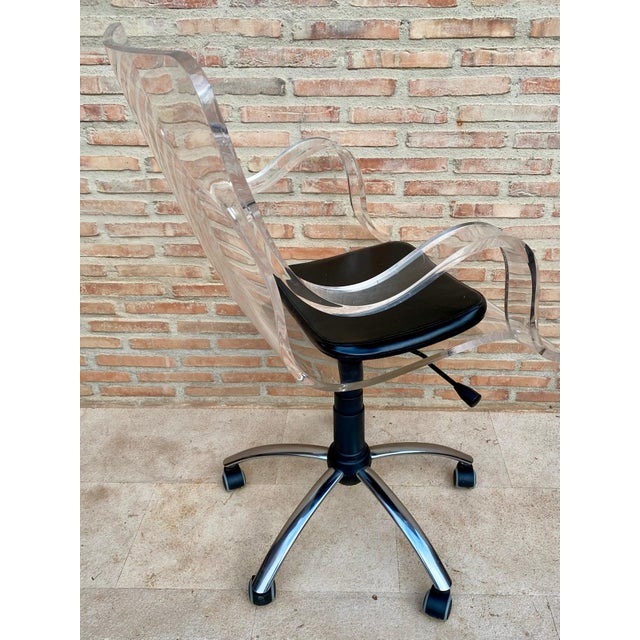 Acrylic Swivel Chair with Wheels, 1960s For Sale - Image 4 of 18