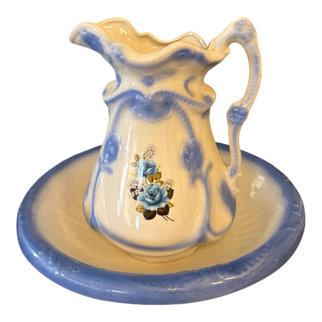 Early 20th Century Blue & Ivory Ceramic Wash Basin and Pitcher Set For Sale In Indianapolis - Image 6 of 12