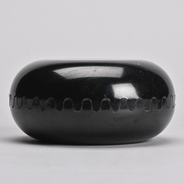 Black Clam Storage Box by Alan Fletcher, 1970 For Sale - Image 8 of 8