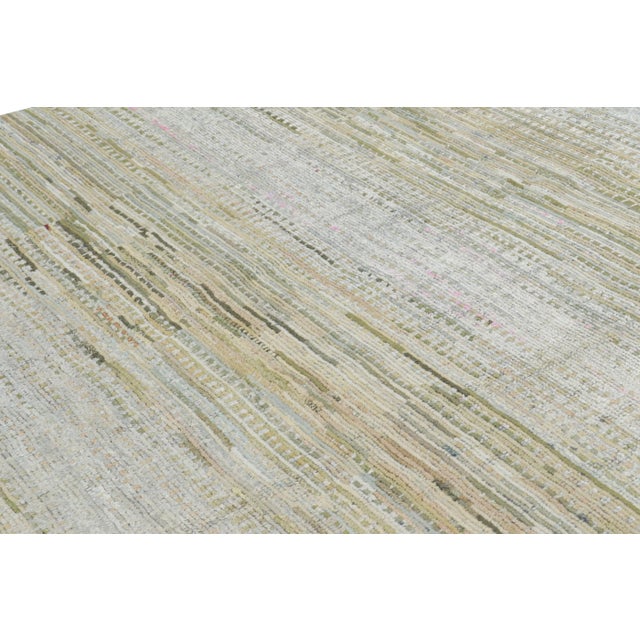 Hand-knotted in wool and silk, this 8x10 contemporary rug is from an exciting new line in Rug & Kilim’s Modern Collection,...