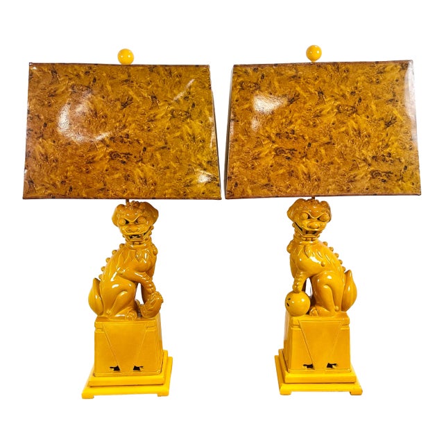 Vintage Yellow Ceramic Foo Dog Lamps - A Pair For Sale