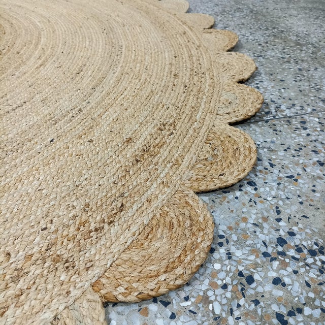 Organic Handwoven Jute Round Doormat With Scalloped Detailing For Sale - Image 10 of 13