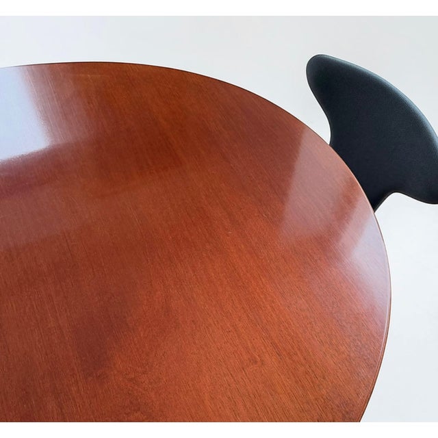 Mid-20th Century Hepplewhite Mahogany Dining Table with Extension, Denmark For Sale - Image 12 of 17