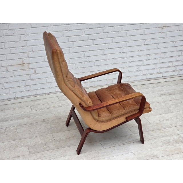 Scandinavian Highback Lounge Chair in Leather and Bentwood, 1970s For Sale - Image 10 of 18