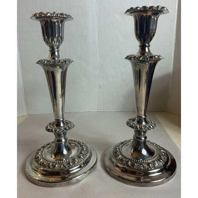 Antique 1800’s Victorian Candlesticks Silverplate Meriden Britannia Company - A Pair For Sale In Orlando - Image 6 of 11