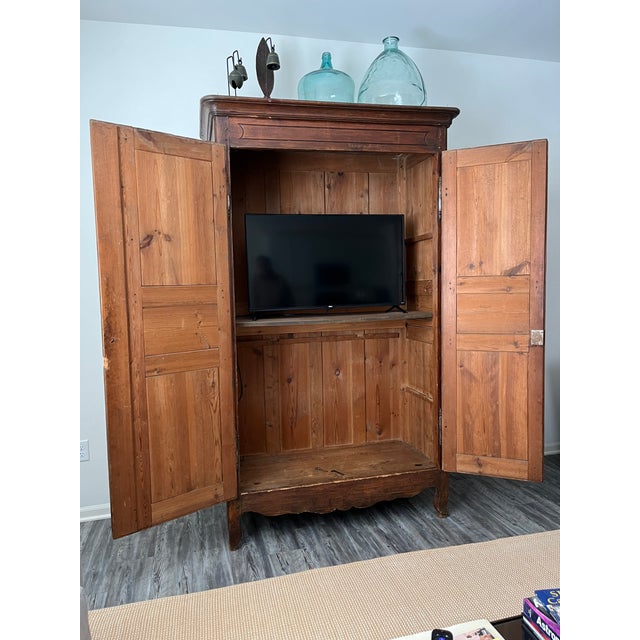 19th Century French Armoire For Sale - Image 9 of 9