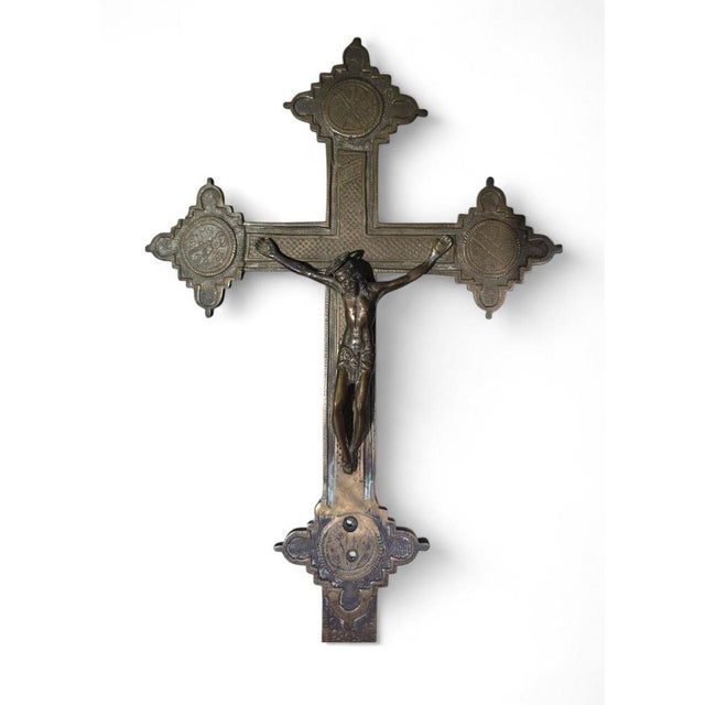 Gold 17th Century Italian Processional Cross in Bronze For Sale - Image 8 of 16
