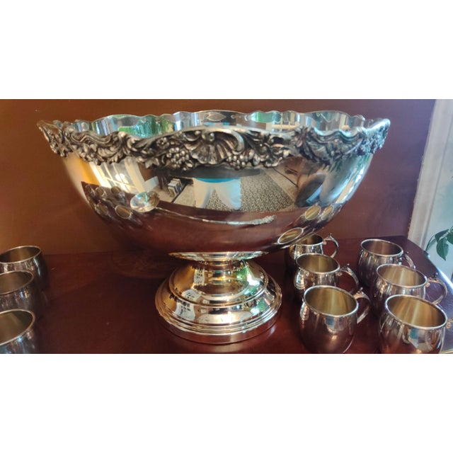 Vintage Fb Rogers Silver Co Silverplate Punch Bowl Set With 12 Cups & Ladle 5614 For Sale - Image 13 of 13