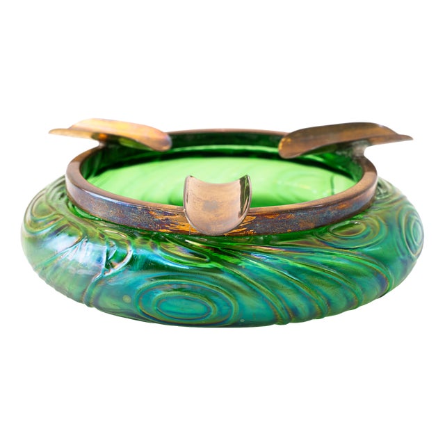 Antique Art Nouveau Bohemian Czech Kralik Green Iridescent Glass Ashtray, 1908 For Sale
