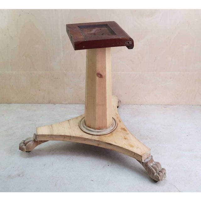 Early 19th Century Antique English Palladian Round Bleached Table with Lions Paw Feet, 1835 For Sale - Image 5 of 9