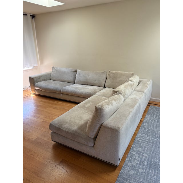 Contemporary Minotti Sectional Couch For Sale - Image 3 of 4